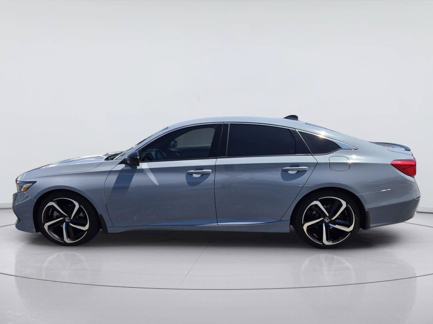 Used 2022 Honda Accord Sport image 5