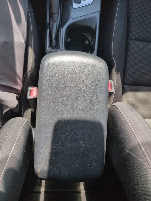 Used 2018 Toyota RAV4 XLE AWD/4WD image 46