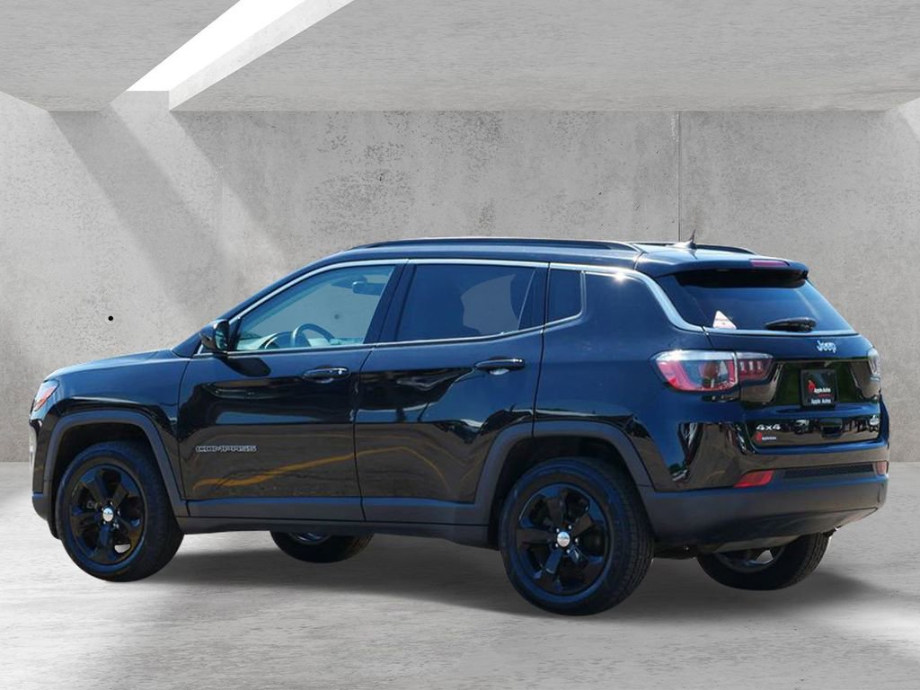 Used 2019 Jeep Compass Latitude w/ Popular Equipment Group AWD/4WD image 4