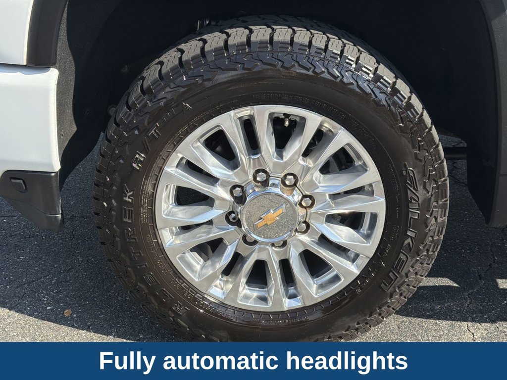 Used 2022 Chevrolet Silverado 2500 High Country AWD/4WD image 10