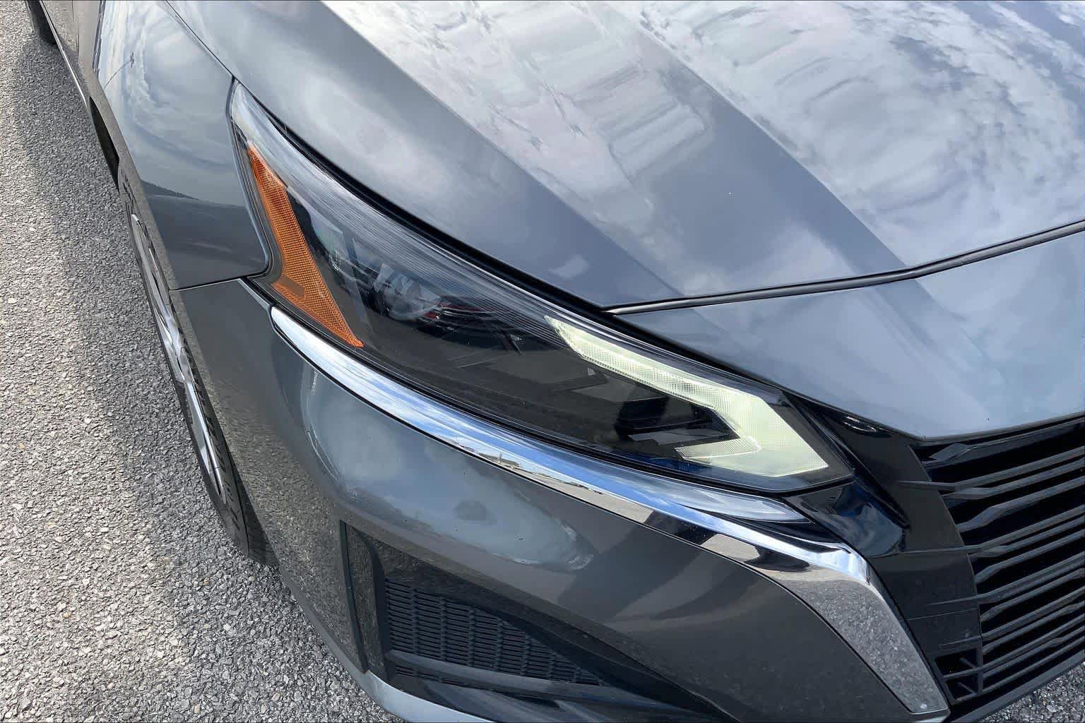 Used 2025 Nissan Altima 2.5 S FWD image 26