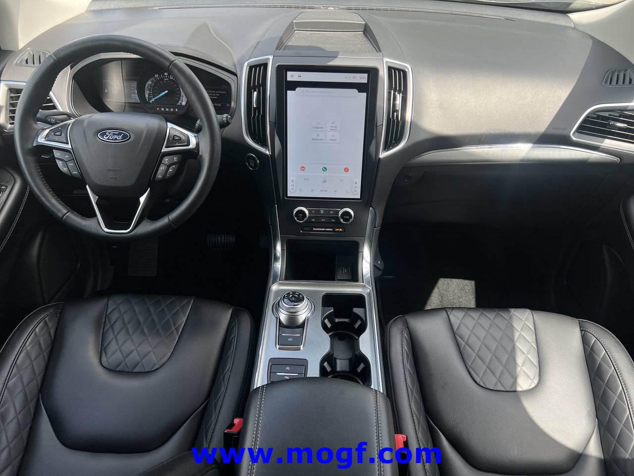 Certified 2024 Ford Edge Titanium AWD/4WD image 5