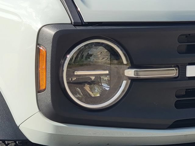 Certified 2022 Ford Bronco Black Diamond AWD/4WD image 16