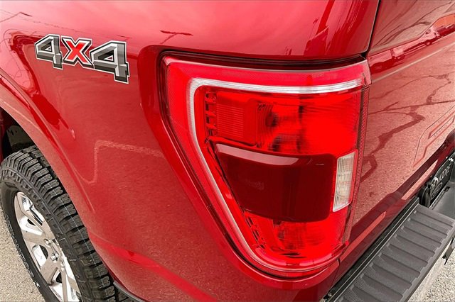 Certified 2022 Ford F150 XLT w/ Equipment Group 302A High image 30