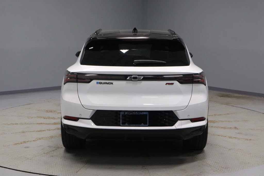 Used 2024 Chevrolet Equinox EV RS FWD image 11