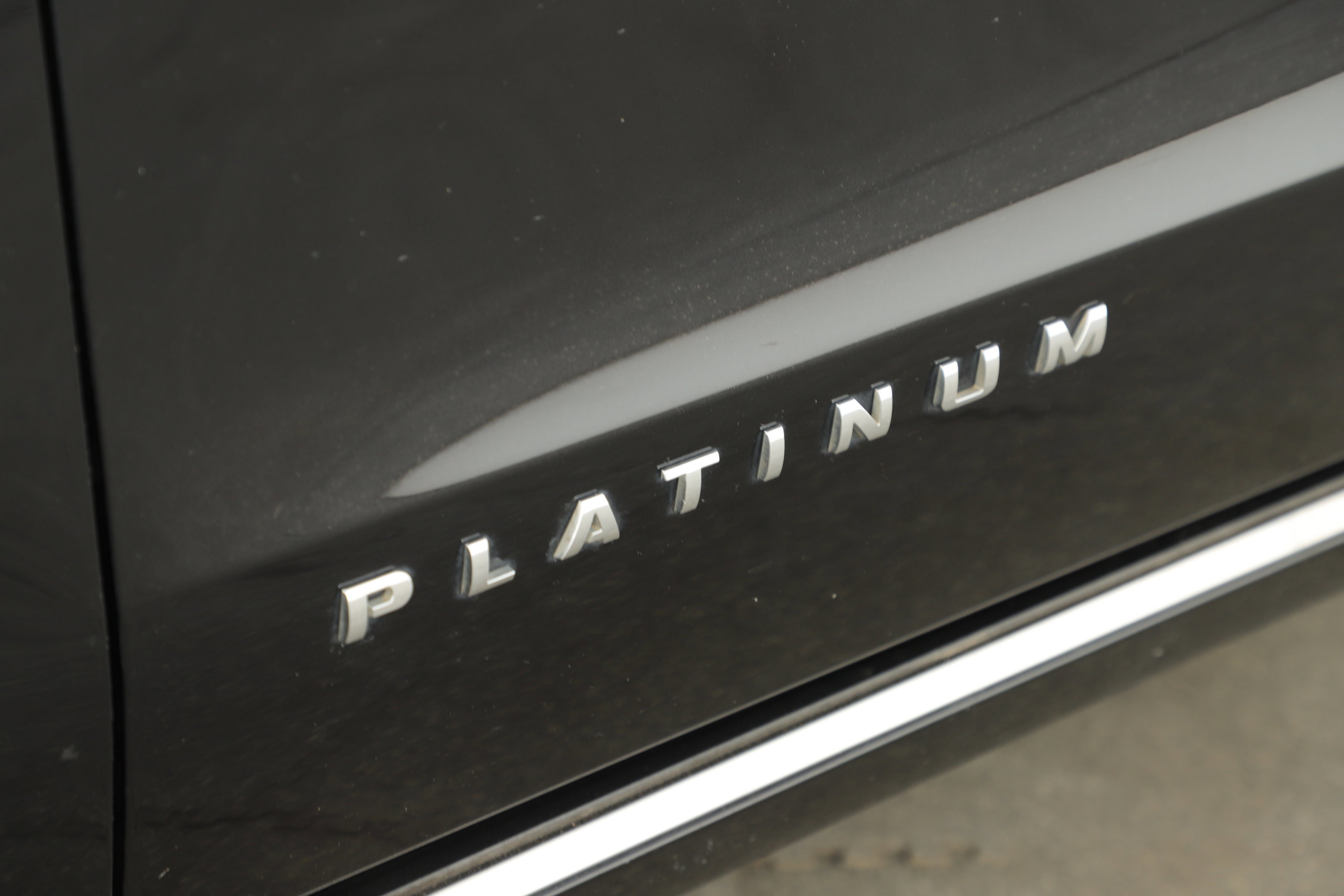 Certified 2019 Ford Expedition Platinum image 5