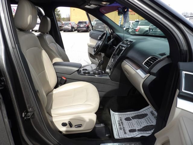 Certified 2018 Ford Explorer Limited image 36