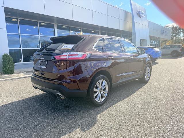 Certified 2024 Ford Edge Titanium image 3