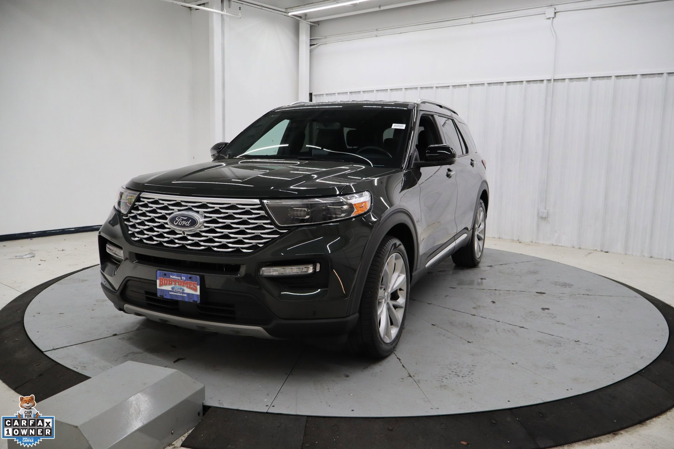 Certified 2023 Ford Explorer Platinum w/ Technology Package RWD image 10