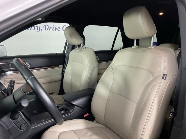 Certified 2019 Ford Explorer Limited image 14