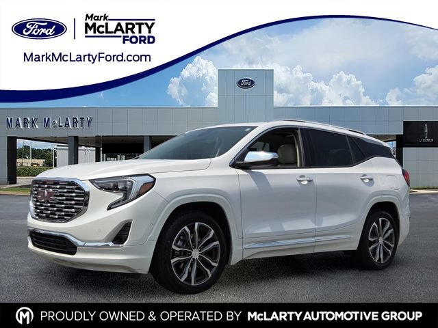 Used 2020 GMC Terrain Denali w/ Denali Premium Package FWD image 1