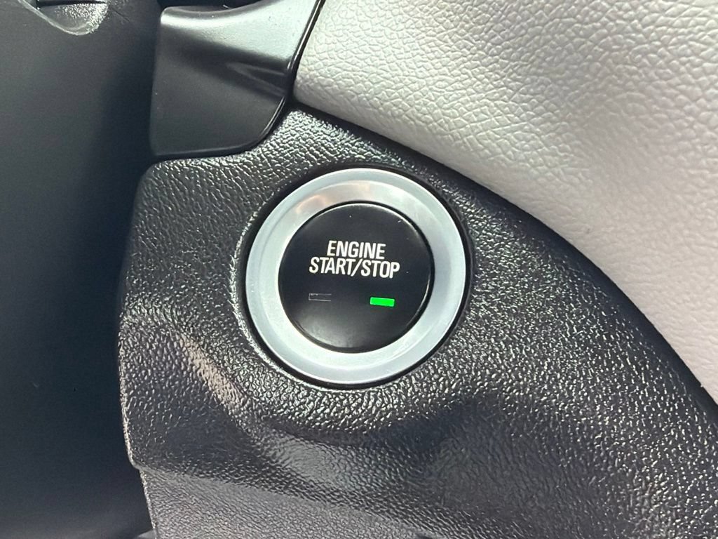 Used 2024 Chevrolet Equinox LS w/ Driver Confidence II Package FWD image 32