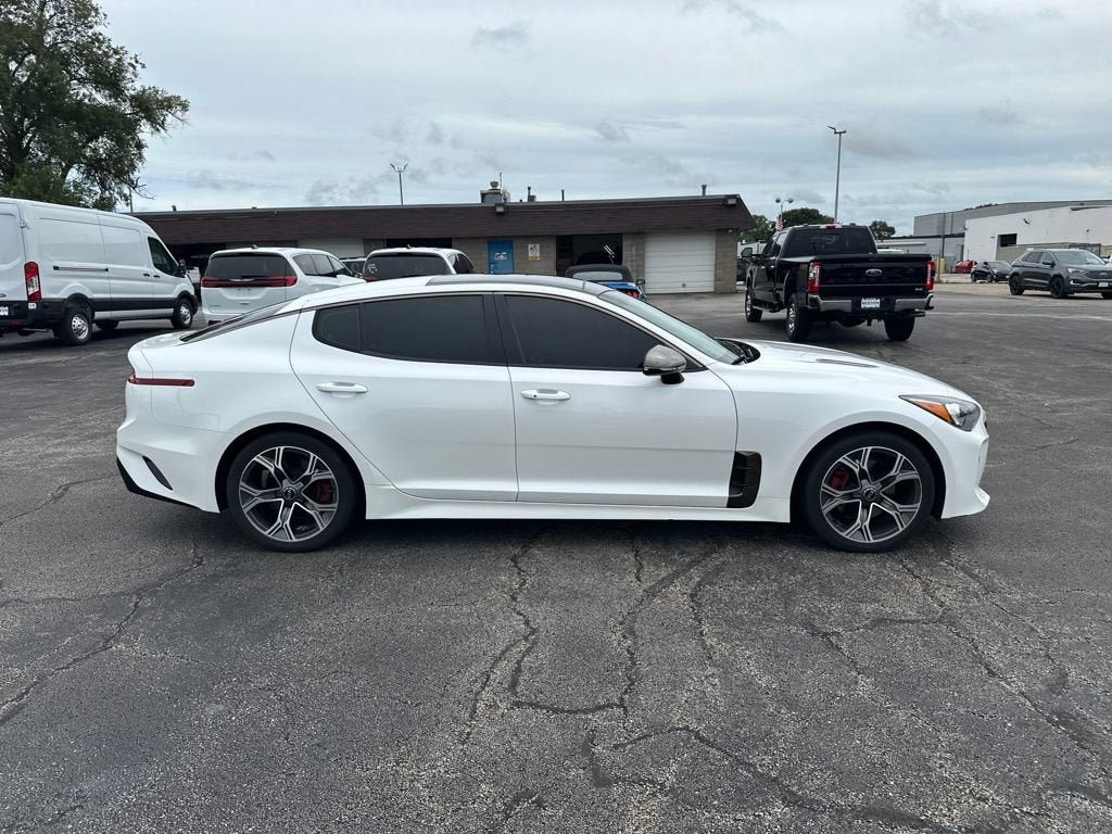 Used 2020 Kia Stinger GT-Line w/ Sun & Sound Package AWD/4WD image 4