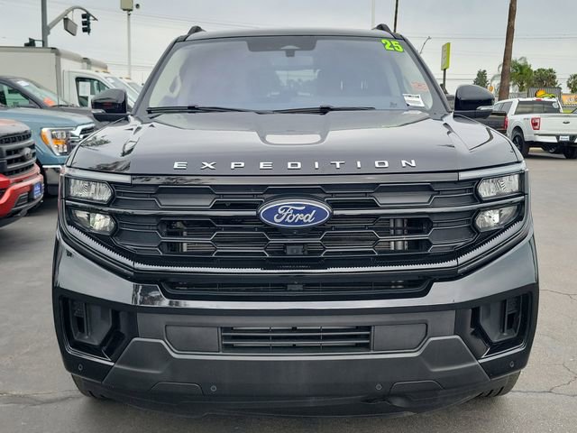 Certified 2025 Ford Expedition Active RWD image 26