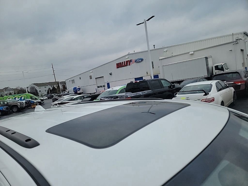 Used 2021 Jeep Grand Cherokee Laredo X image 41