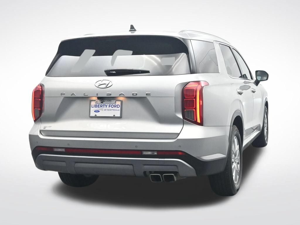Used 2024 Hyundai Palisade SEL FWD image 7