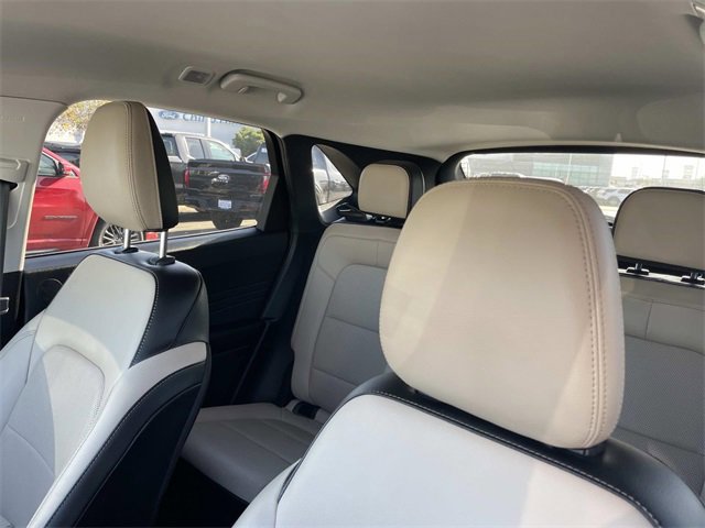 Certified 2022 Ford Escape SEL image 24
