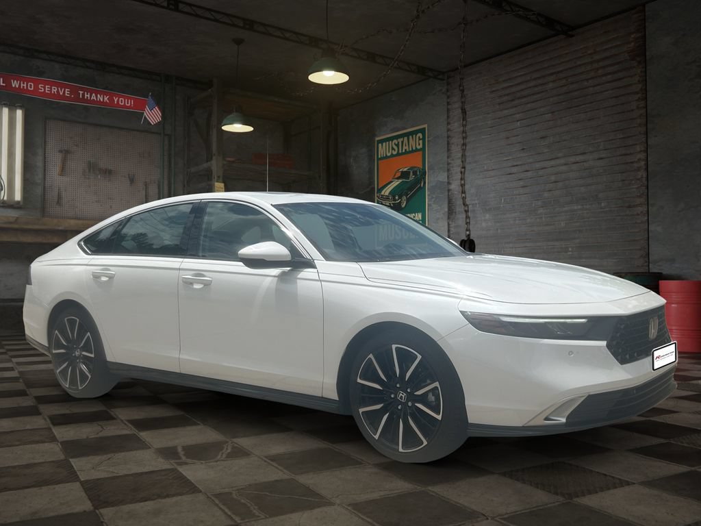 Used 2025 Honda Accord Touring image 2