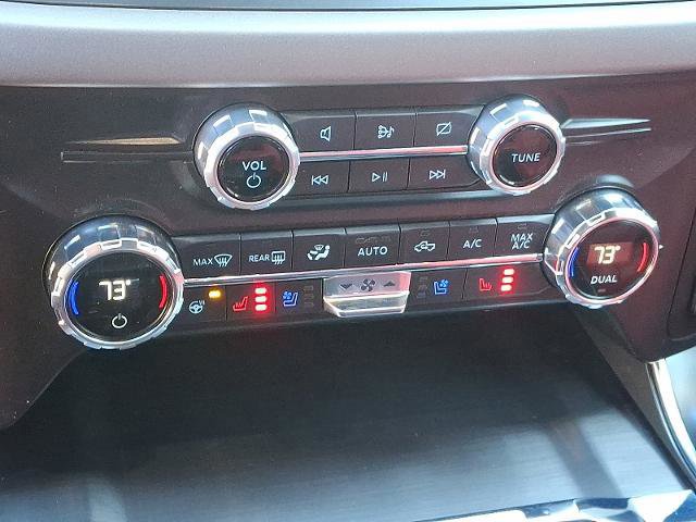 Certified 2022 Ford F150 Raptor w/ Convenience Package image 16