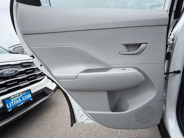 Used 2025 Hyundai Kona SEL AWD/4WD image 26