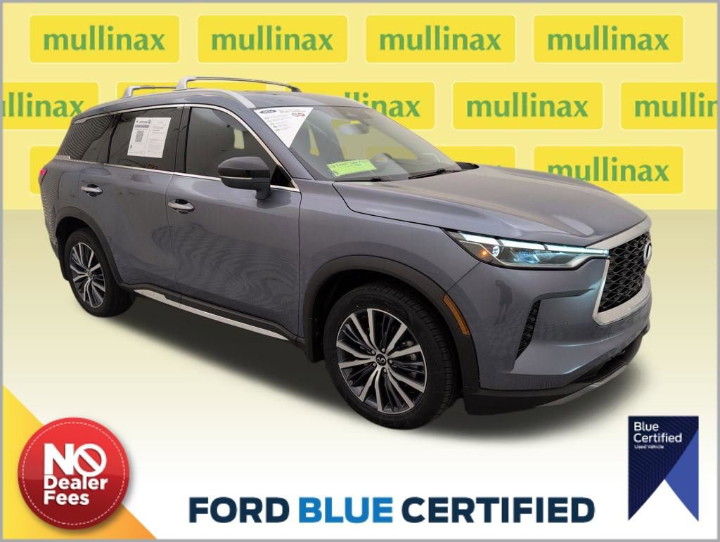 Used 2023 INFINITI QX60 Sensory w/ Vision Package image 7