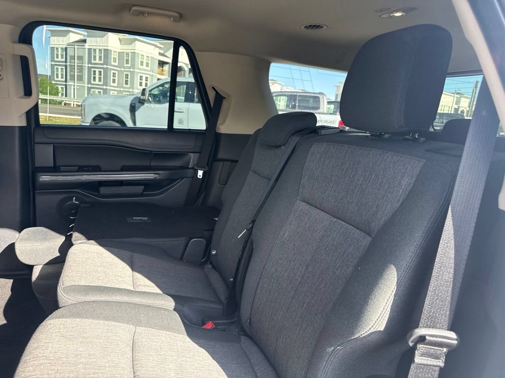 Certified 2024 Ford Expedition XLT AWD/4WD image 19