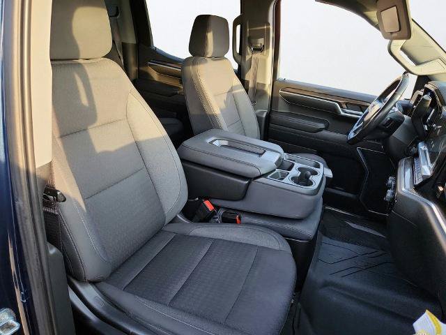 Used 2022 Chevrolet Silverado 1500 LT AWD/4WD image 21