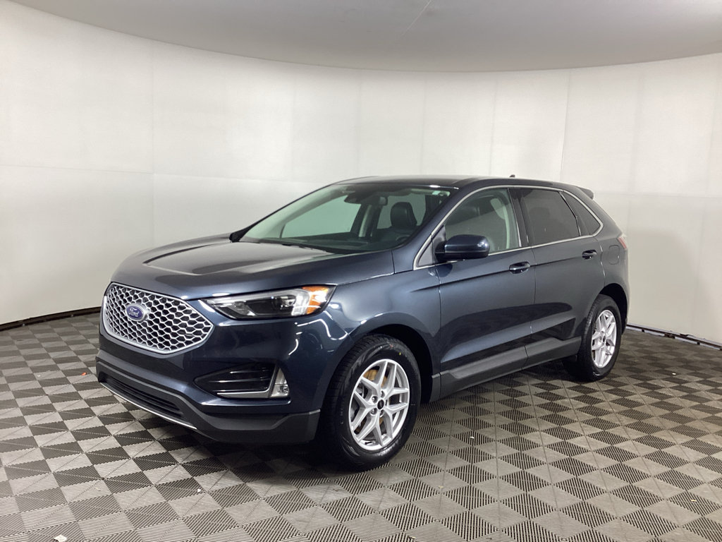 Certified 2023 Ford Edge SEL w/ Convenience Package AWD/4WD image 5