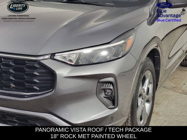 Certified 2023 Ford Escape ST-Line Select w/ Tech Pack #2 AWD/4WD image 9