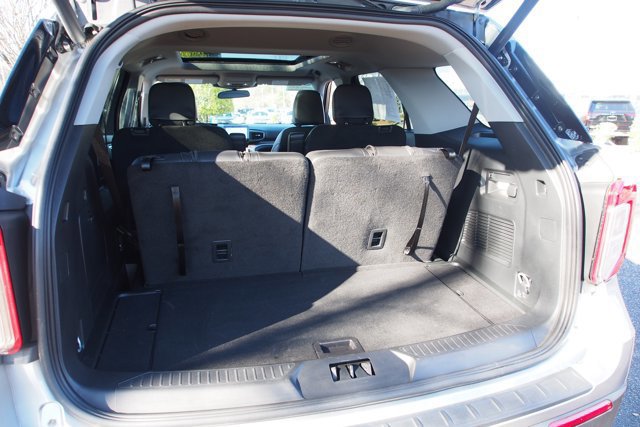 Certified 2024 Ford Explorer XLT w/ Equipment Group 202A image 16