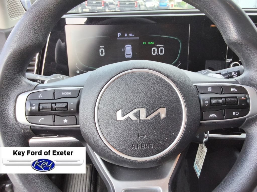 Used 2023 Kia Sportage LX AWD/4WD image 30