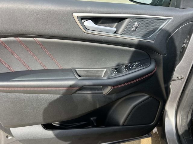 Certified 2024 Ford Edge ST-Line image 17