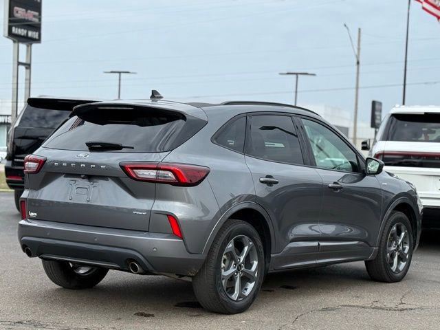 Certified 2024 Ford Escape ST-Line Select w/ Tech Pack #1 image 9