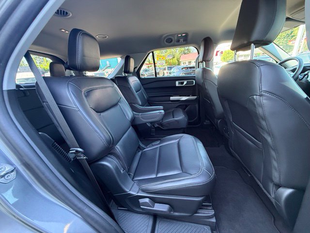 Certified 2023 Ford Explorer XLT w/ Equipment Group 202A AWD/4WD image 16
