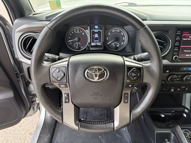 Used 2022 Toyota Tacoma TRD Off-Road w/ Technology Package AWD/4WD image 23