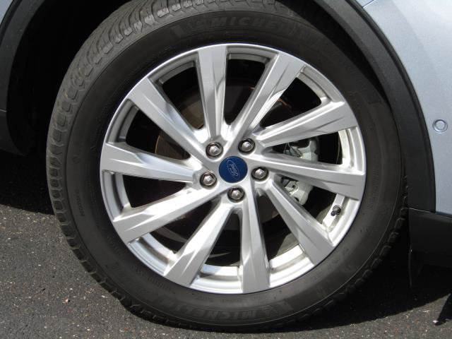 Certified 2022 Ford Escape Titanium w/ Titanium Elite Package AWD/4WD image 6