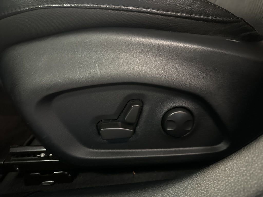 Used 2022 Jeep Compass Limited image 5