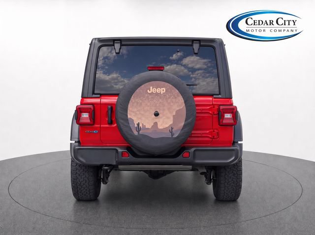 Used 2022 Jeep Wrangler Unlimited Rubicon 4xe AWD/4WD image 7