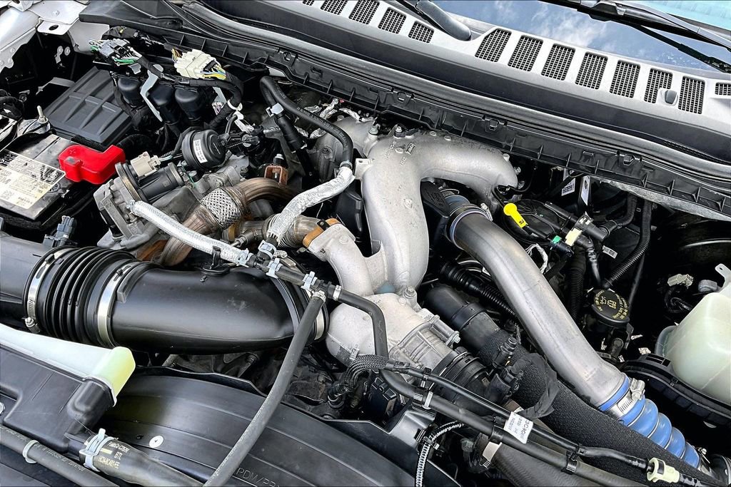 Certified 2024 Ford F350 XLT AWD/4WD image 35