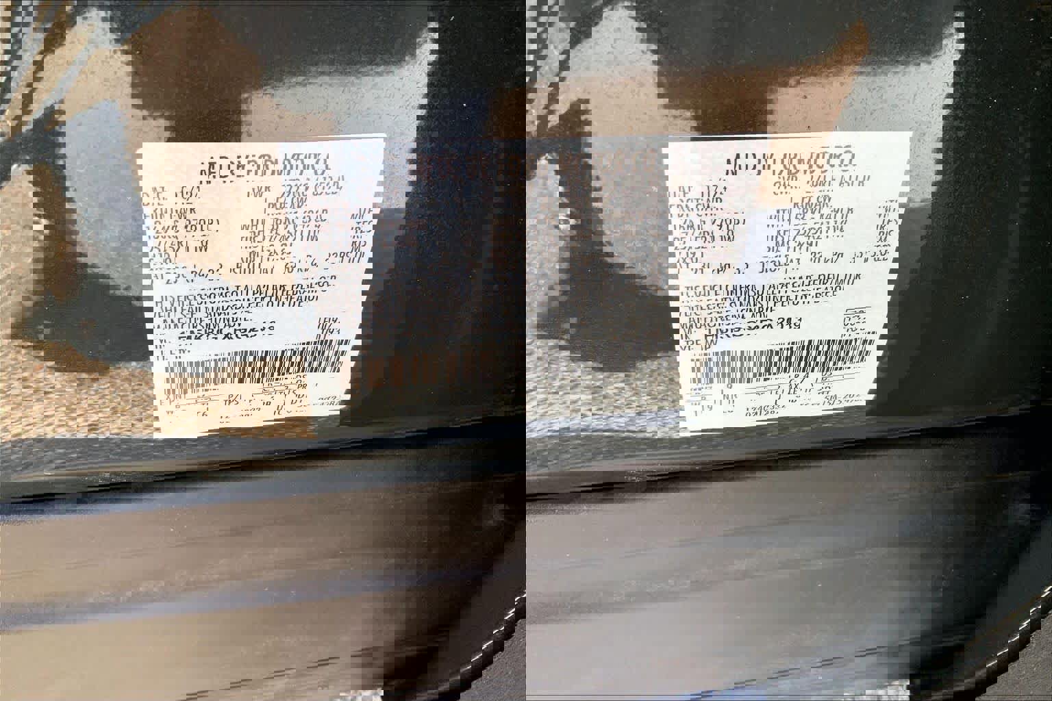 Certified 2024 Ford Explorer ST w/ Equipment Group 401A image 31