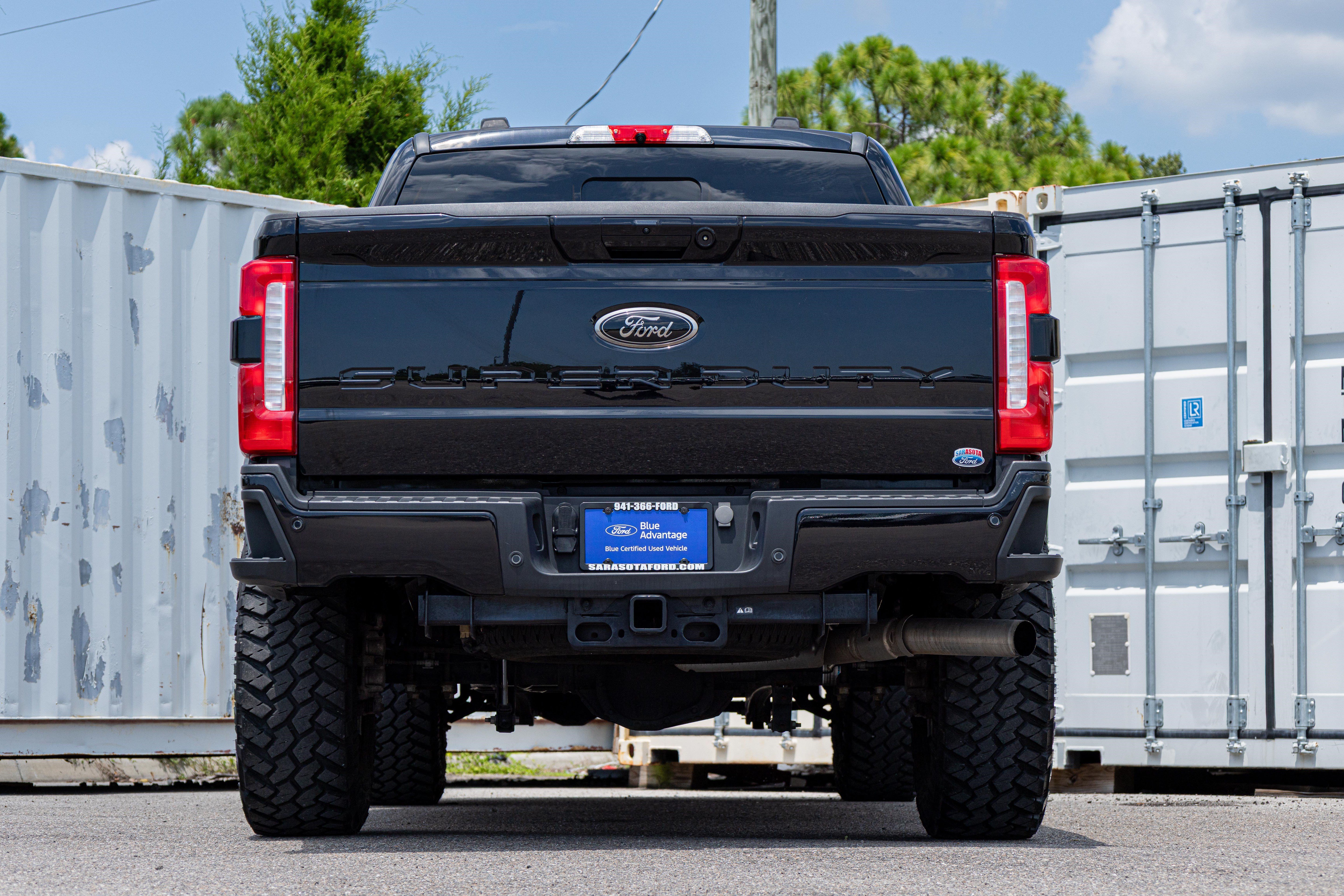 Certified 2024 Ford F250 XLT w/ Black Appearance Package AWD/4WD image 5