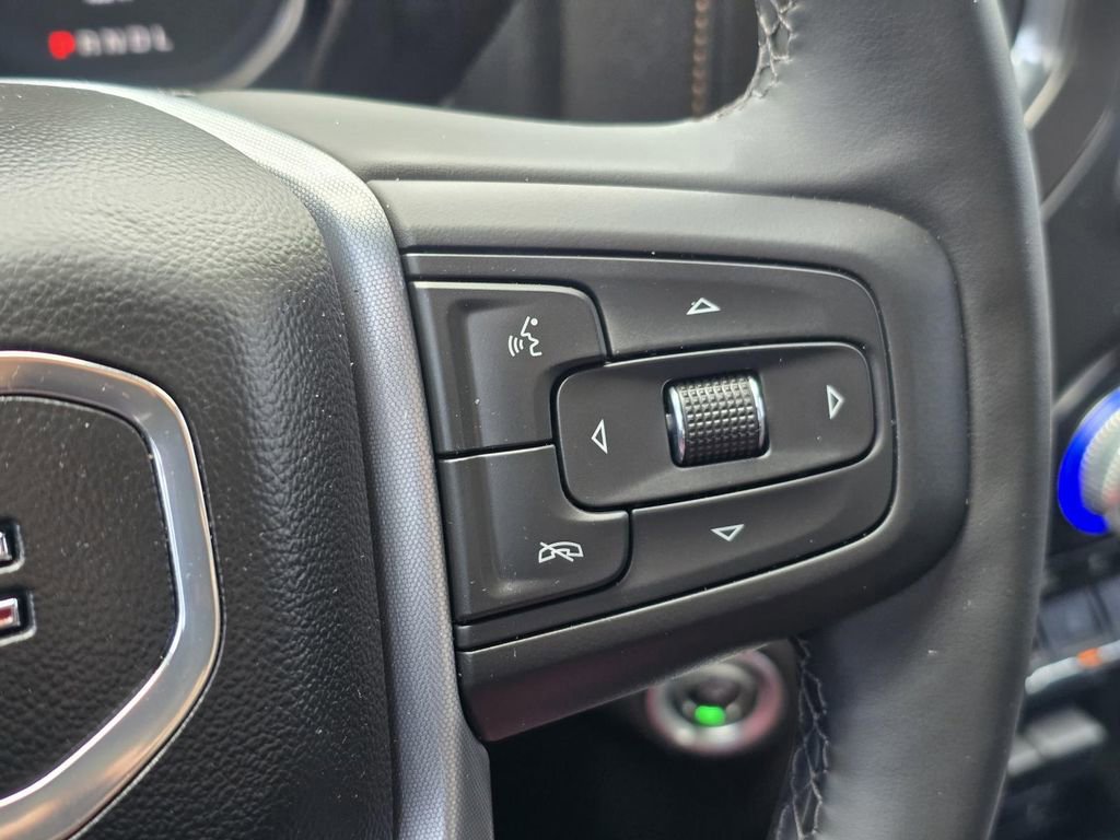 Used 2022 GMC Sierra 2500 AT4 w/ AT4 Premium Plus Package image 13