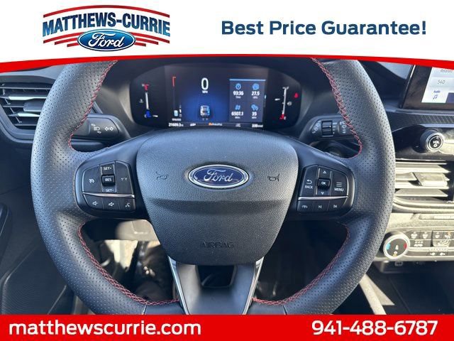Certified 2025 Ford Escape ST-Line image 16