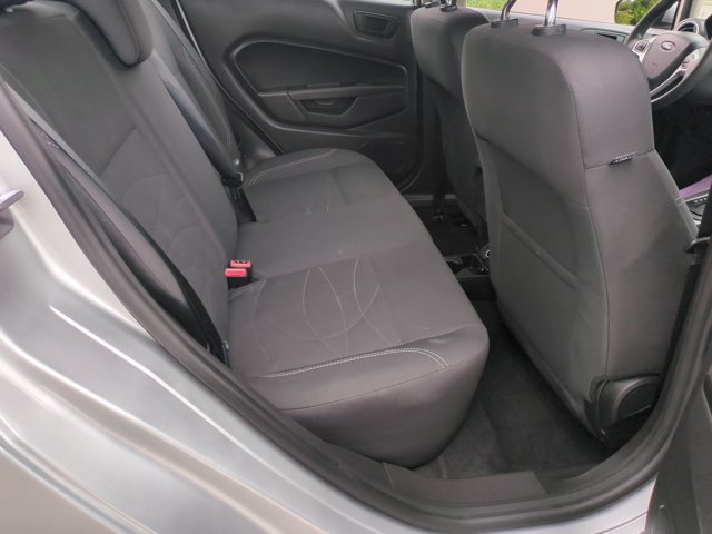 Certified 2018 Ford Fiesta SE FWD image 31