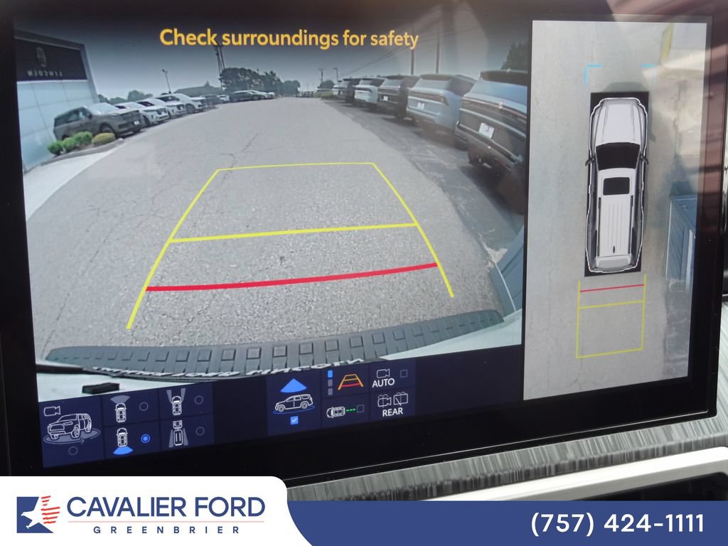 Used 2026 Toyota 4Runner Platinum AWD/4WD image 32