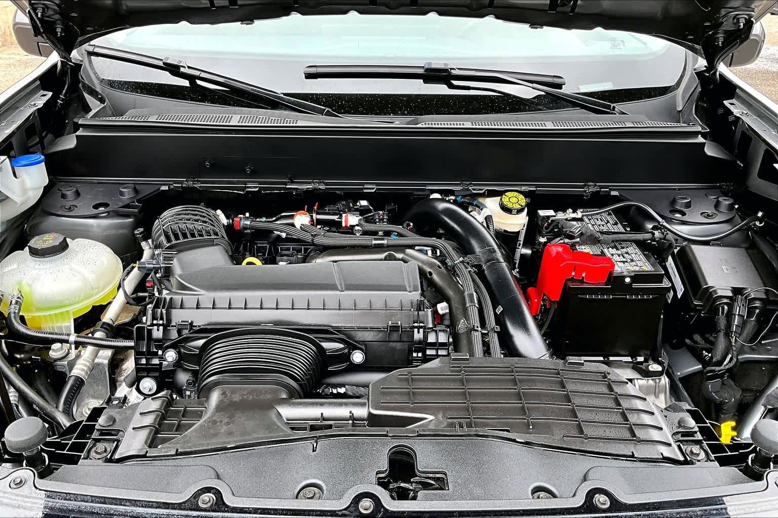 Certified 2025 Ford Maverick Lobo AWD/4WD image 32