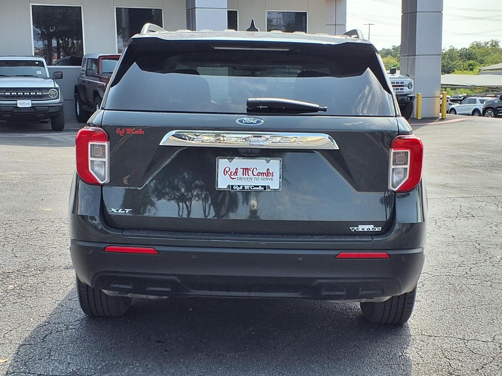Certified 2023 Ford Explorer XLT RWD image 7