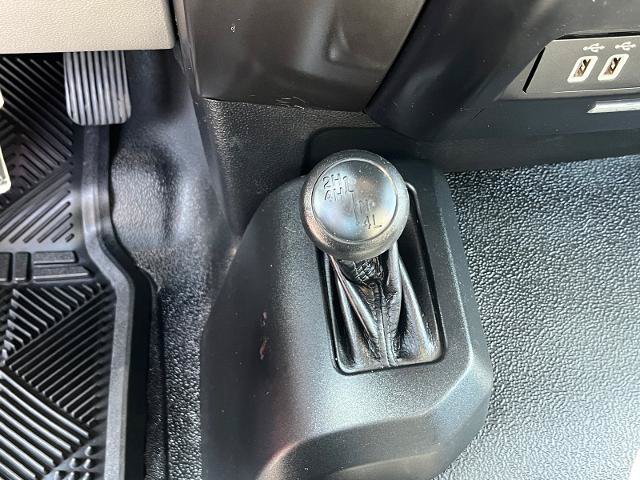 Certified 2017 Ford F550 4x4 Regular Cab Super Duty image 15