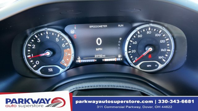 Used 2022 Jeep Renegade Latitude w/ Convenience Group AWD/4WD image 22