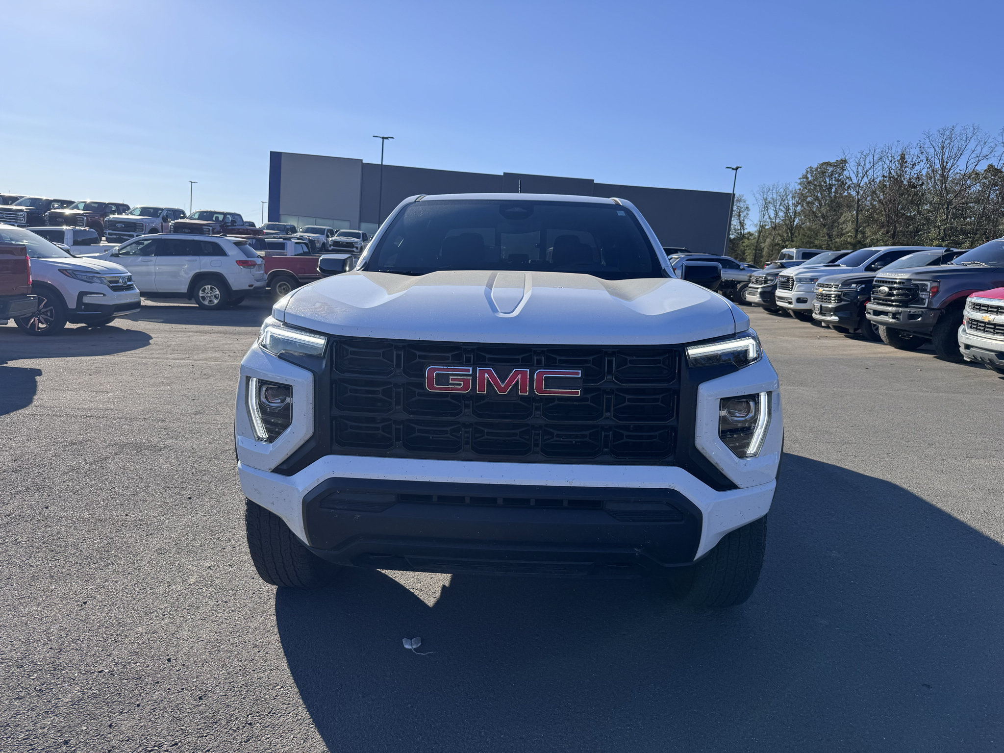 Used 2025 GMC Canyon Elevation RWD image 2